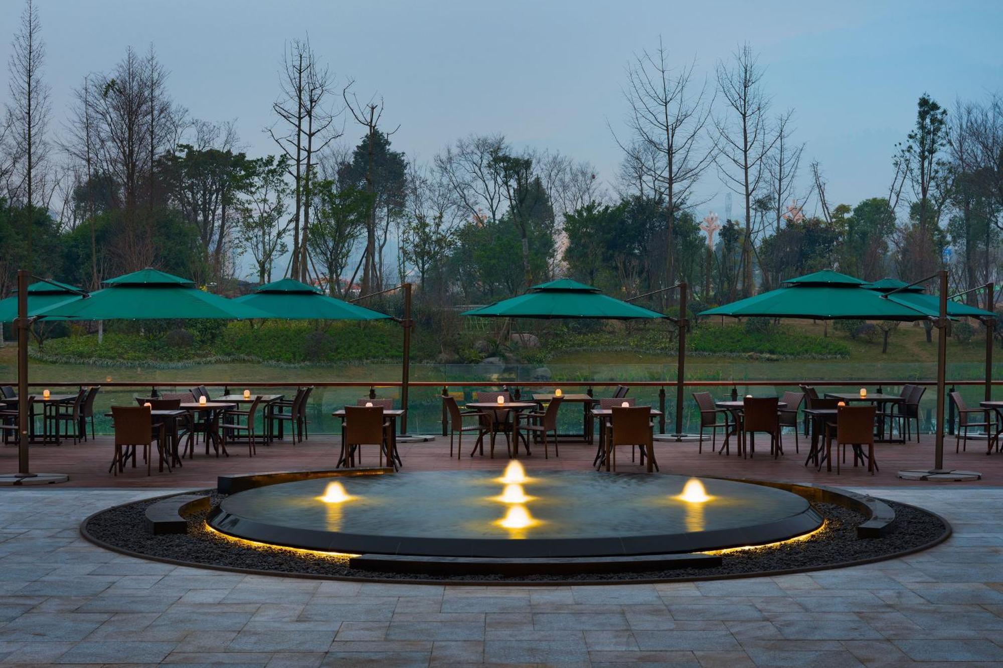 Le Meridien Emei Mountain Resort Ъмейшан Екстериор снимка