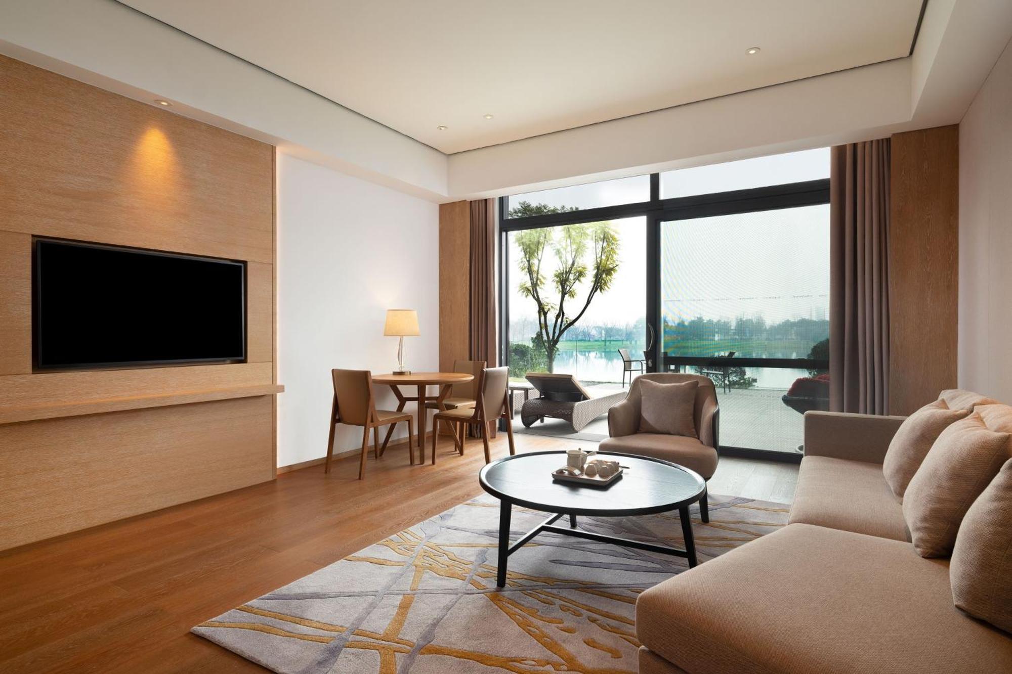 Le Meridien Emei Mountain Resort Ъмейшан Екстериор снимка