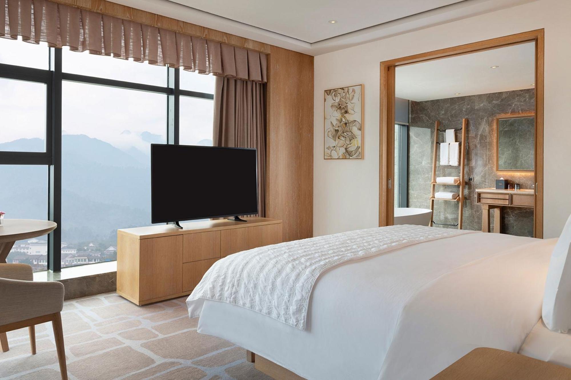 Le Meridien Emei Mountain Resort Ъмейшан Екстериор снимка