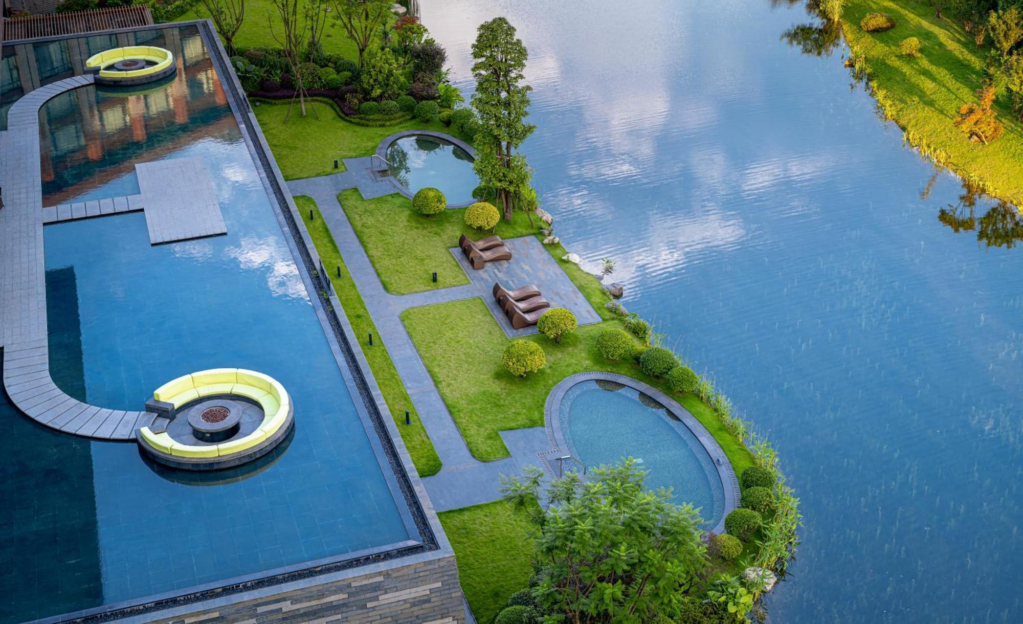 Le Meridien Emei Mountain Resort Ъмейшан Екстериор снимка